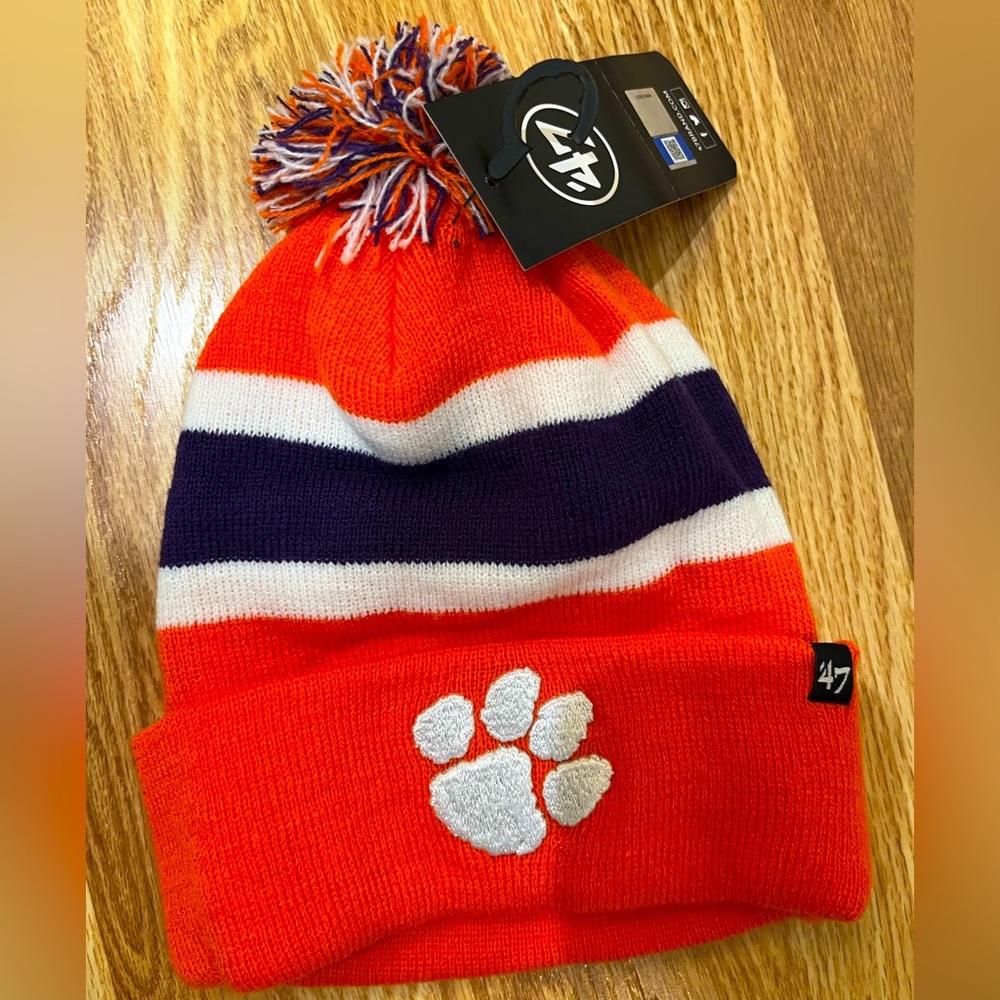 NCAA clemson knit hat pom pom winter nwt new